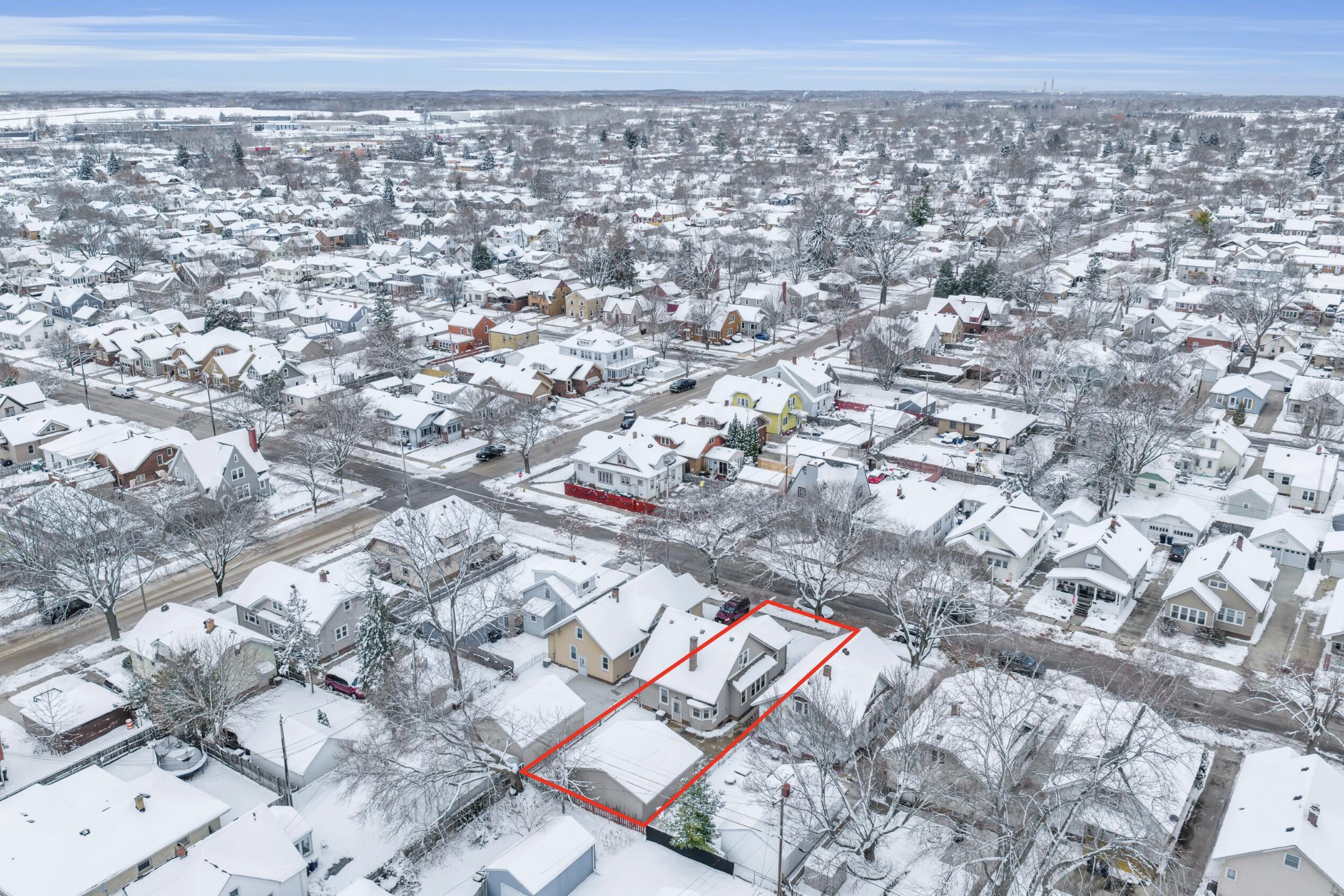 909 Augusta Street Racine, WI 53402 - Photo 46 of 56 Photo 46