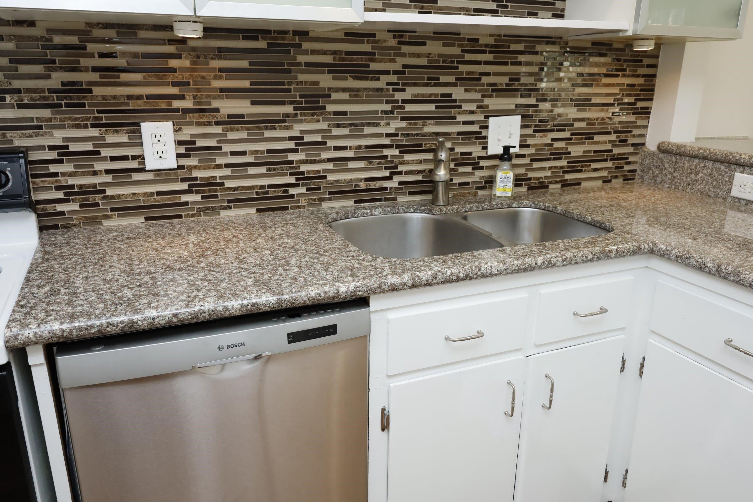2838 Wycliff Road Raleigh, NC 27607 - Photo 10 of 39 Photo 10