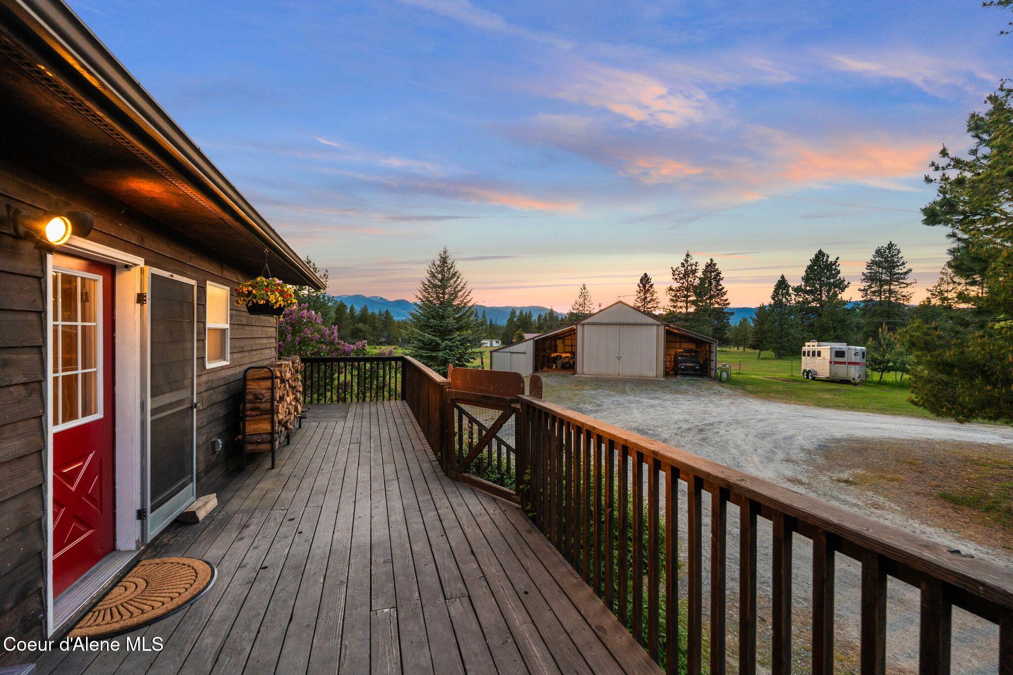 260 Grouse Creek Road Sandpoint, ID 83864 - Photo 4 of 47 4_A7401413
