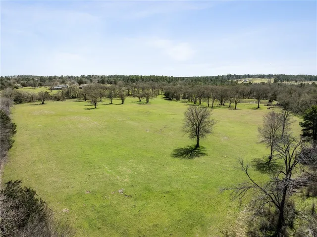 $1,730,000 | 128 Duke Road, Bedias, TX 77831