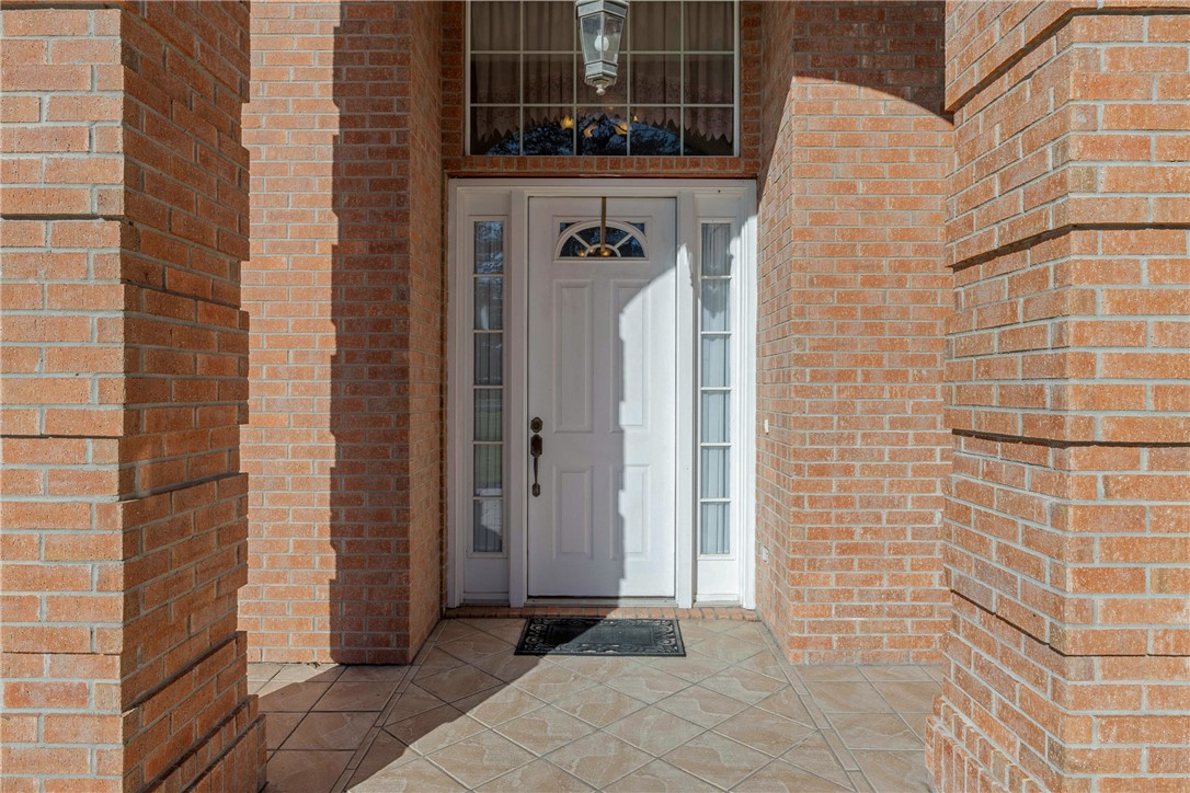128 Duke Road Bedias, TX 77831 - Photo 8 of 49 a view of entryway with a shower