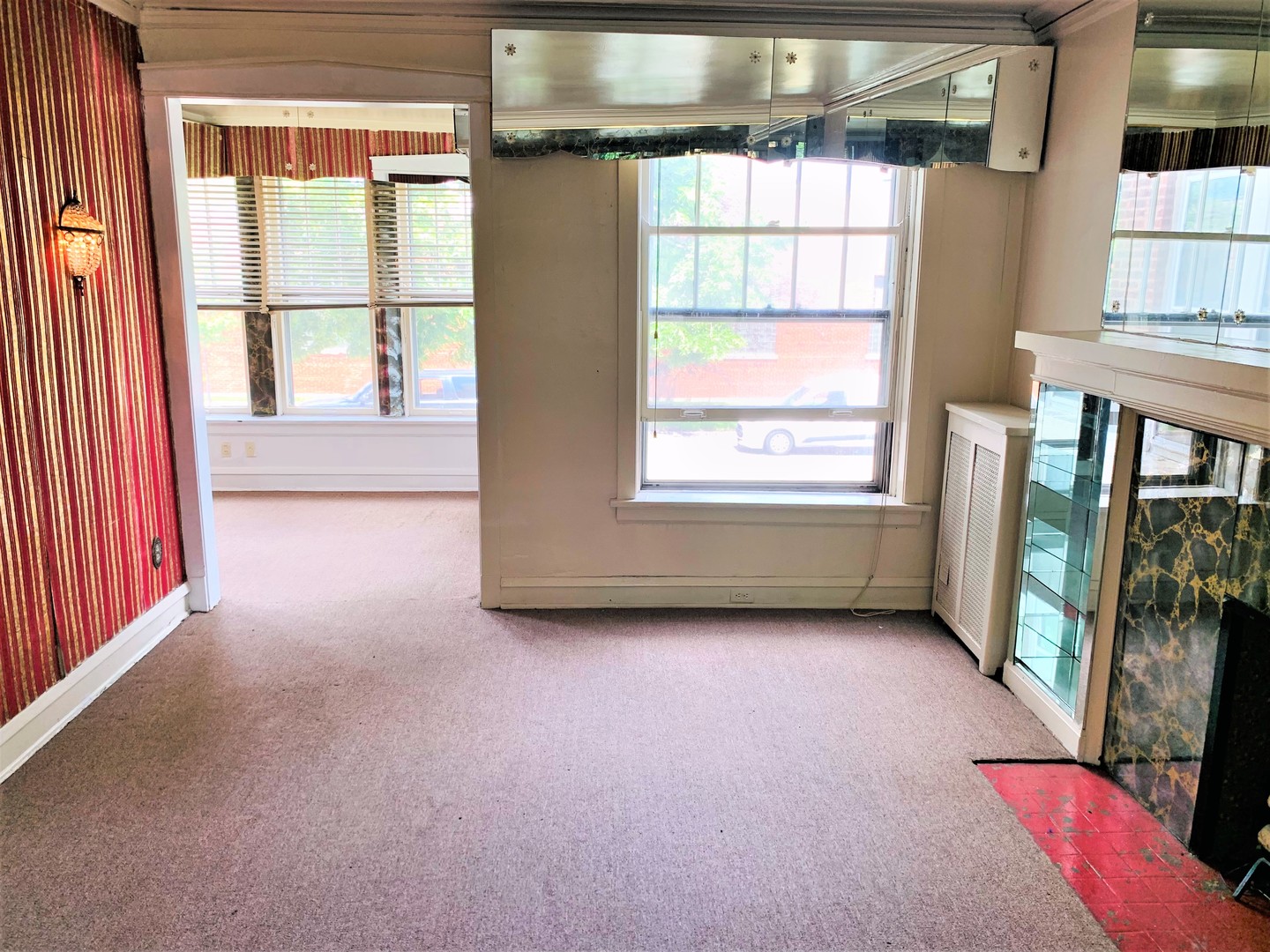 221 East Marquette Road, Unit 1E Chicago, IL 60637 - Photo 2 of 15