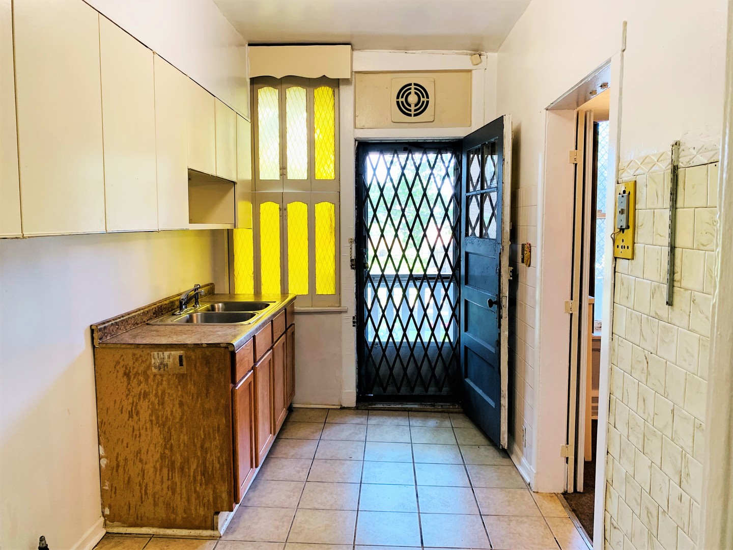 221 East Marquette Road, Unit 1E Chicago, IL 60637 - Photo 14 of 15