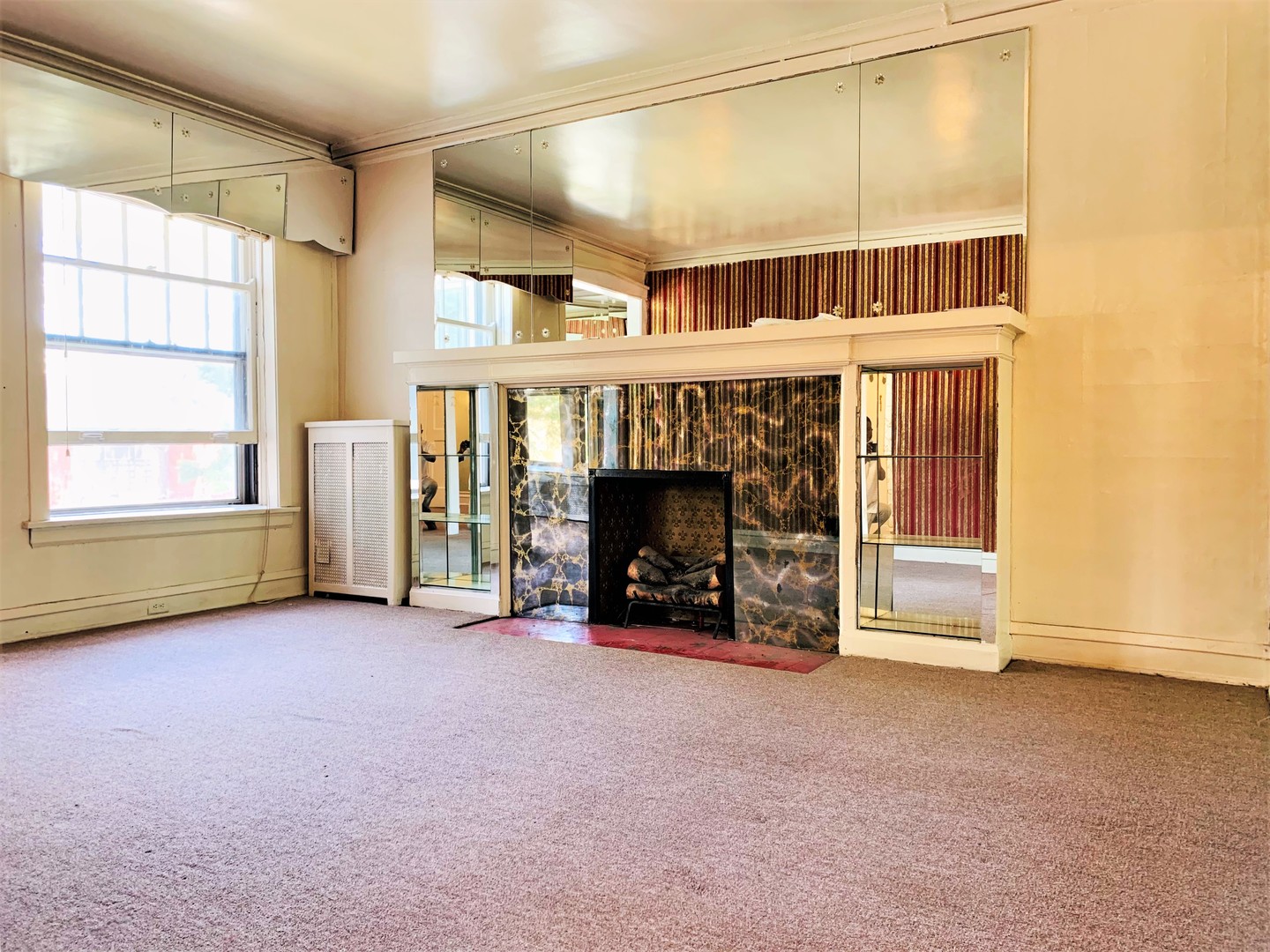 221 East Marquette Road, Unit 1E Chicago, IL 60637 - Photo 5 of 15