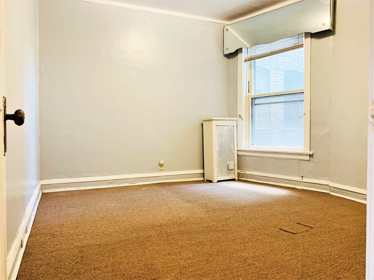 221 East Marquette Road, Unit 1E Chicago, IL 60637 - Photo 9 of 15