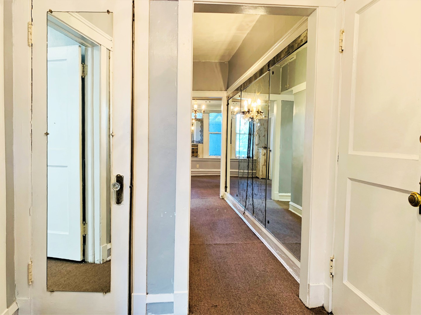 221 East Marquette Road, Unit 1E Chicago, IL 60637 - Photo 10 of 15
