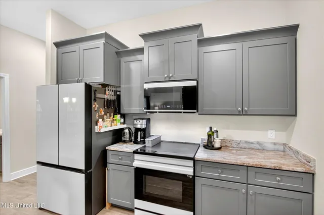 $359,900 | 6216 Saphire Lane, Biloxi, MS 39532