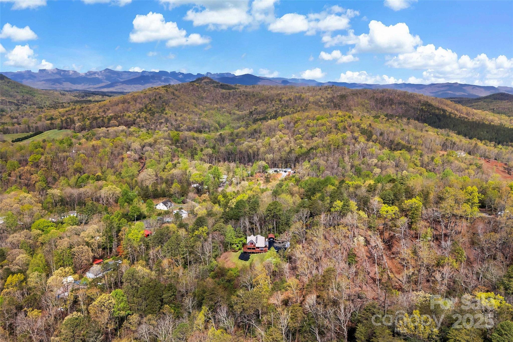 692 Hidden Acres Drive Marion, NC 28752 - Photo 47 of 48 a view of a city