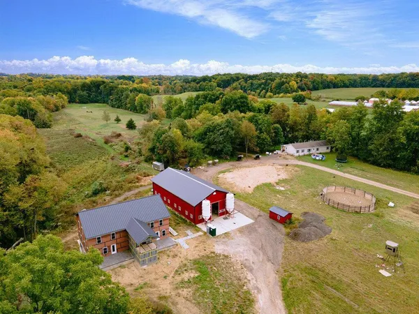 $459,000 | 41083 County Road 681, Bangor, MI 49013