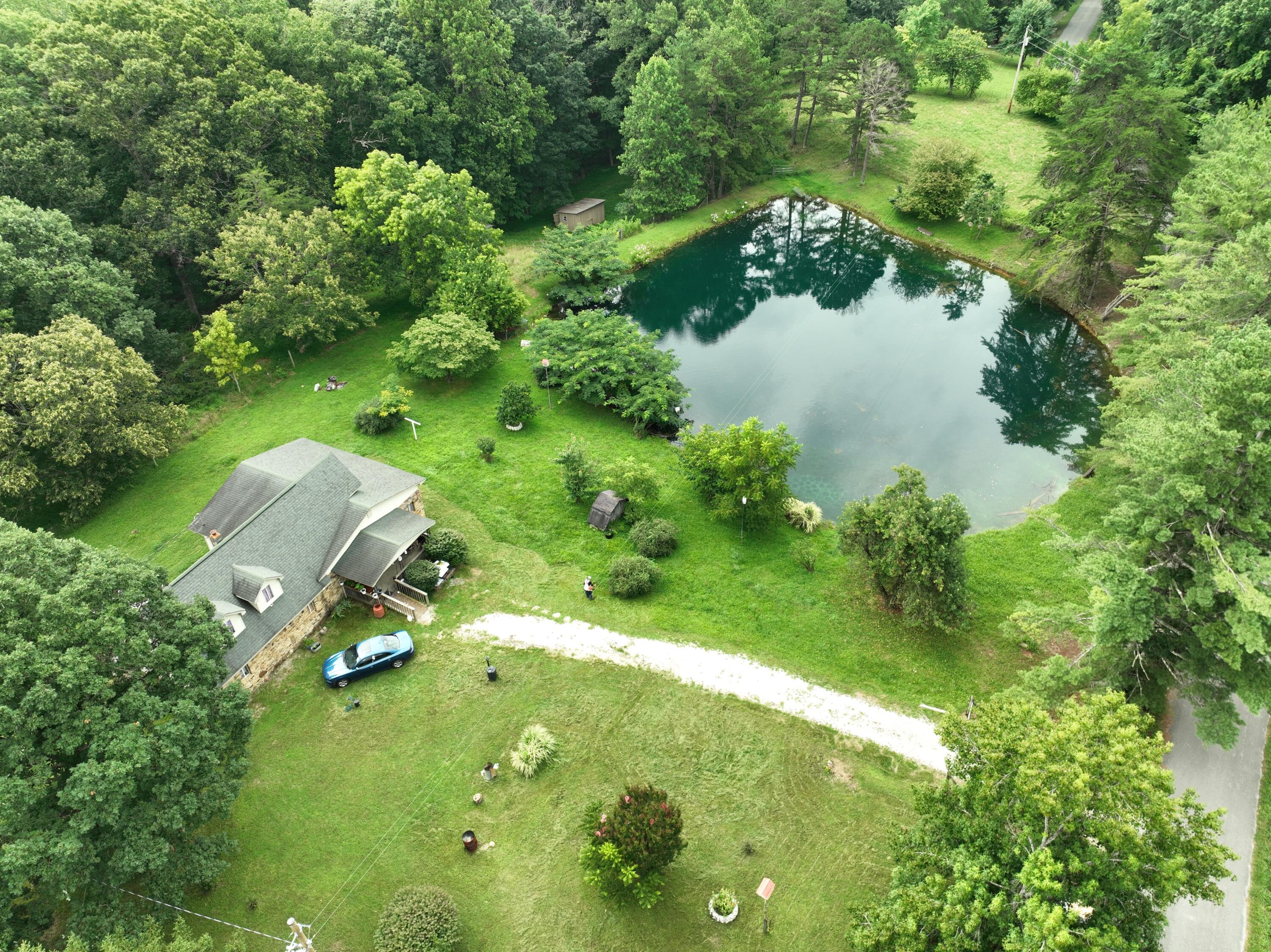 762 Jacks Ridge Road McKee, KY 40447 - Photo 107 of 109 DJI_0560