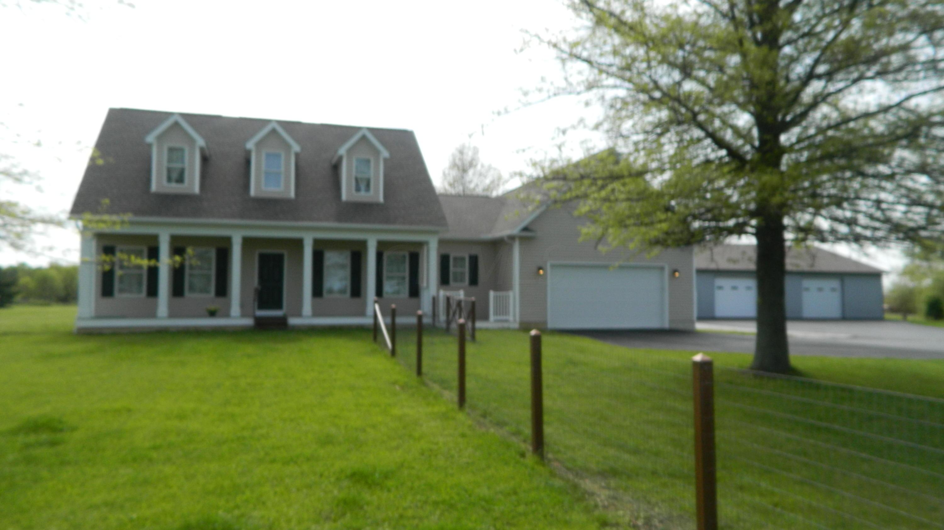 12147 Commercial Point Road Ashville, OH 43103 - Photo 2 of 32 Gallery Image 2