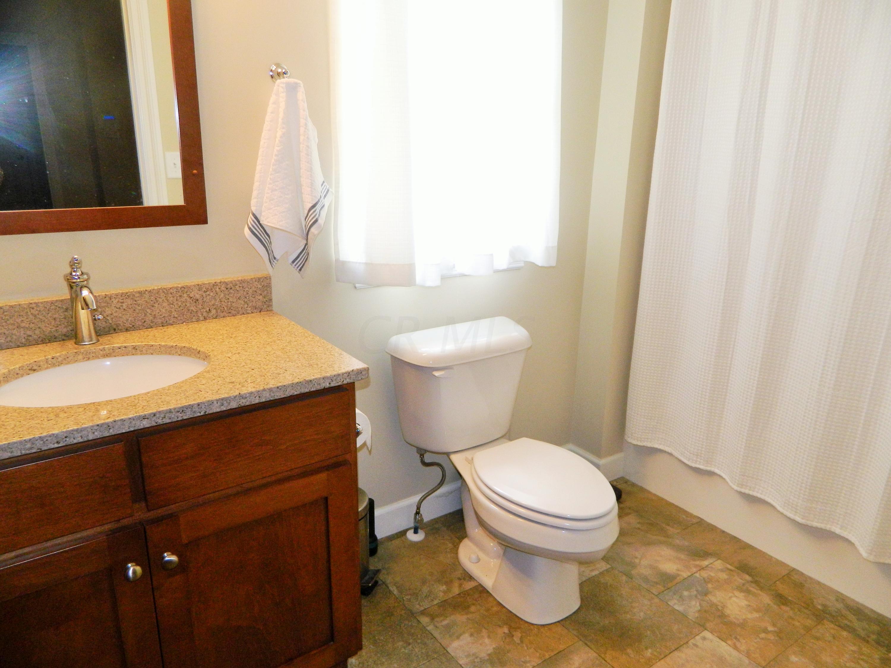 12147 Commercial Point Road Ashville, OH 43103 - Photo 21 of 32 Gallery Image 21
