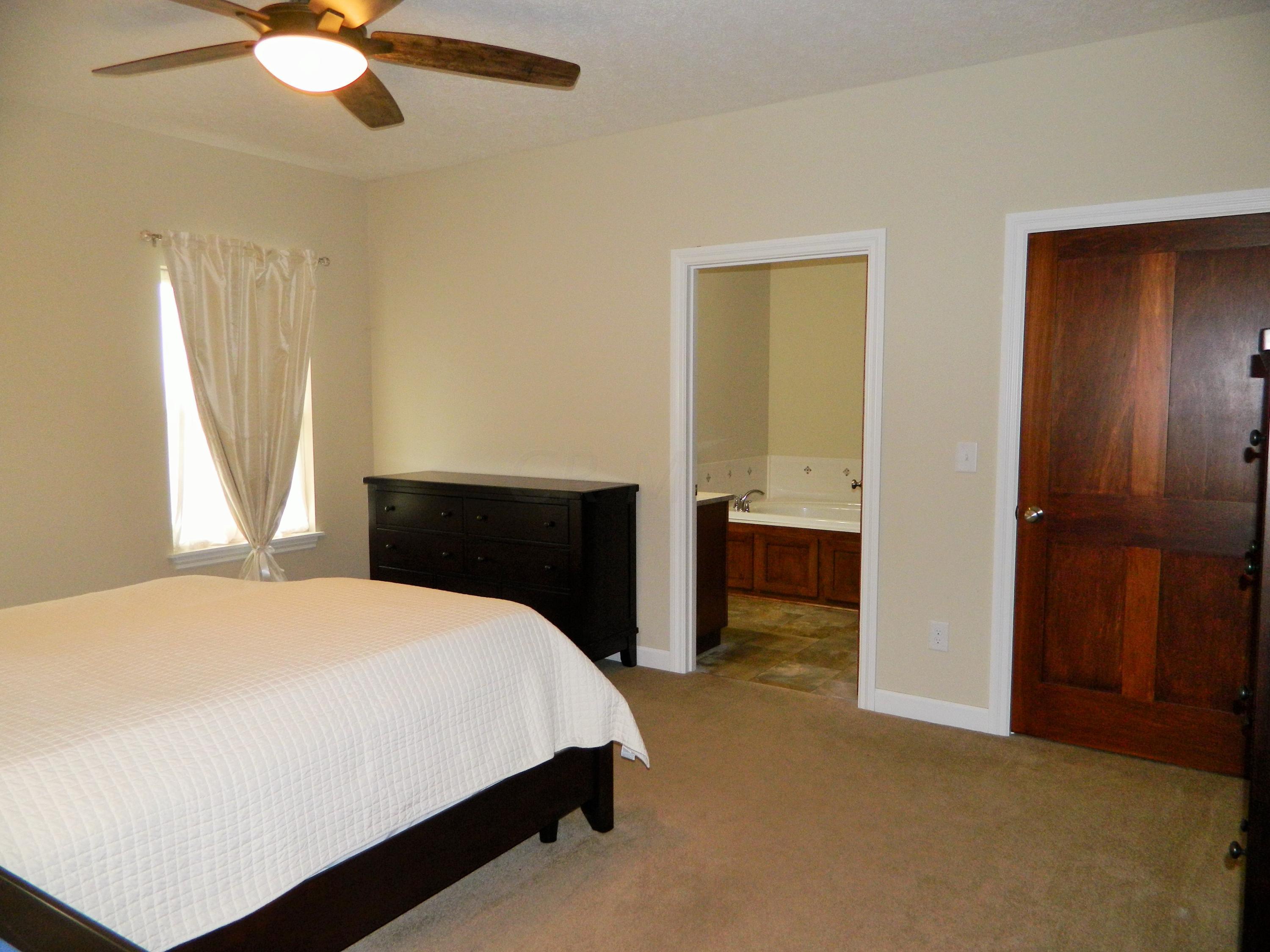 12147 Commercial Point Road Ashville, OH 43103 - Photo 26 of 32 Gallery Image 26