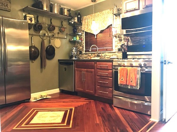 13 Bacon Road Springfield, MA 01119 - Photo 6 of 22
