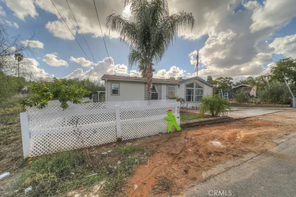 $339,999 | 23591 Clara Place, Menifee, CA 92587