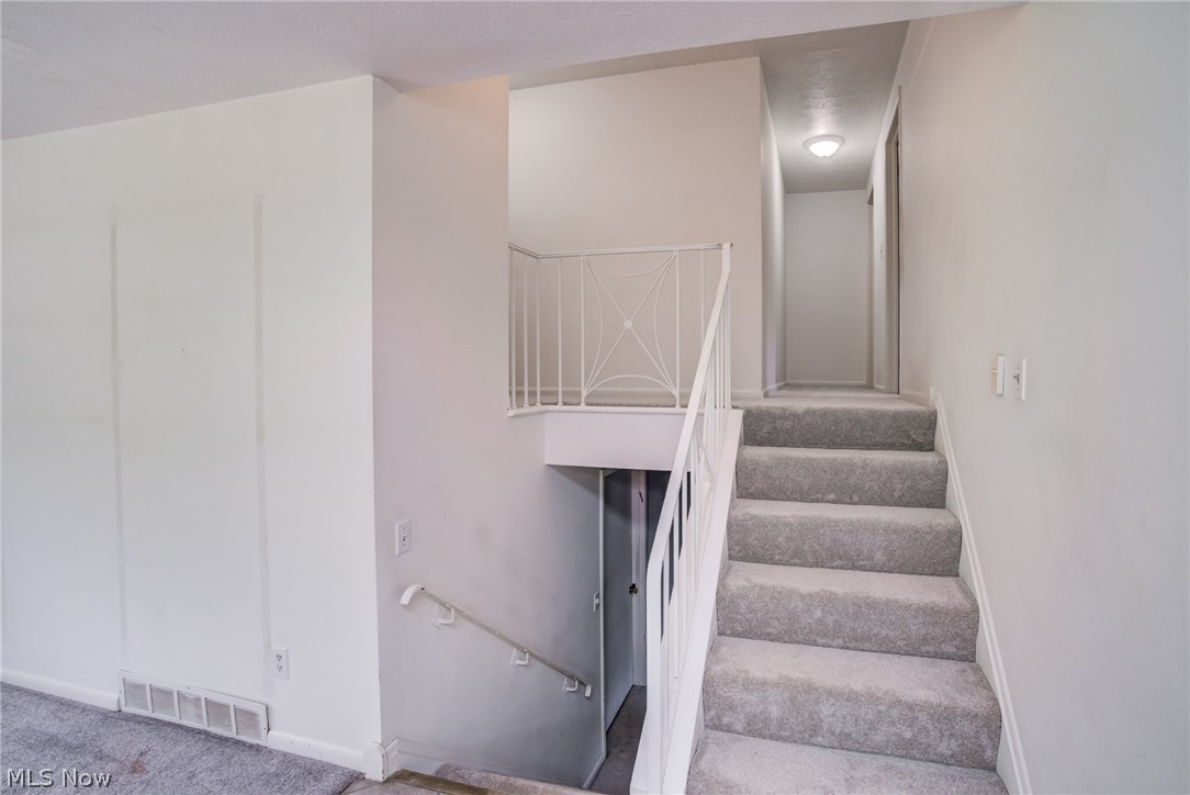 7708 Maple Grove Road Chesterland, OH 44026 - Photo 18 of 32 Gallery Image 18