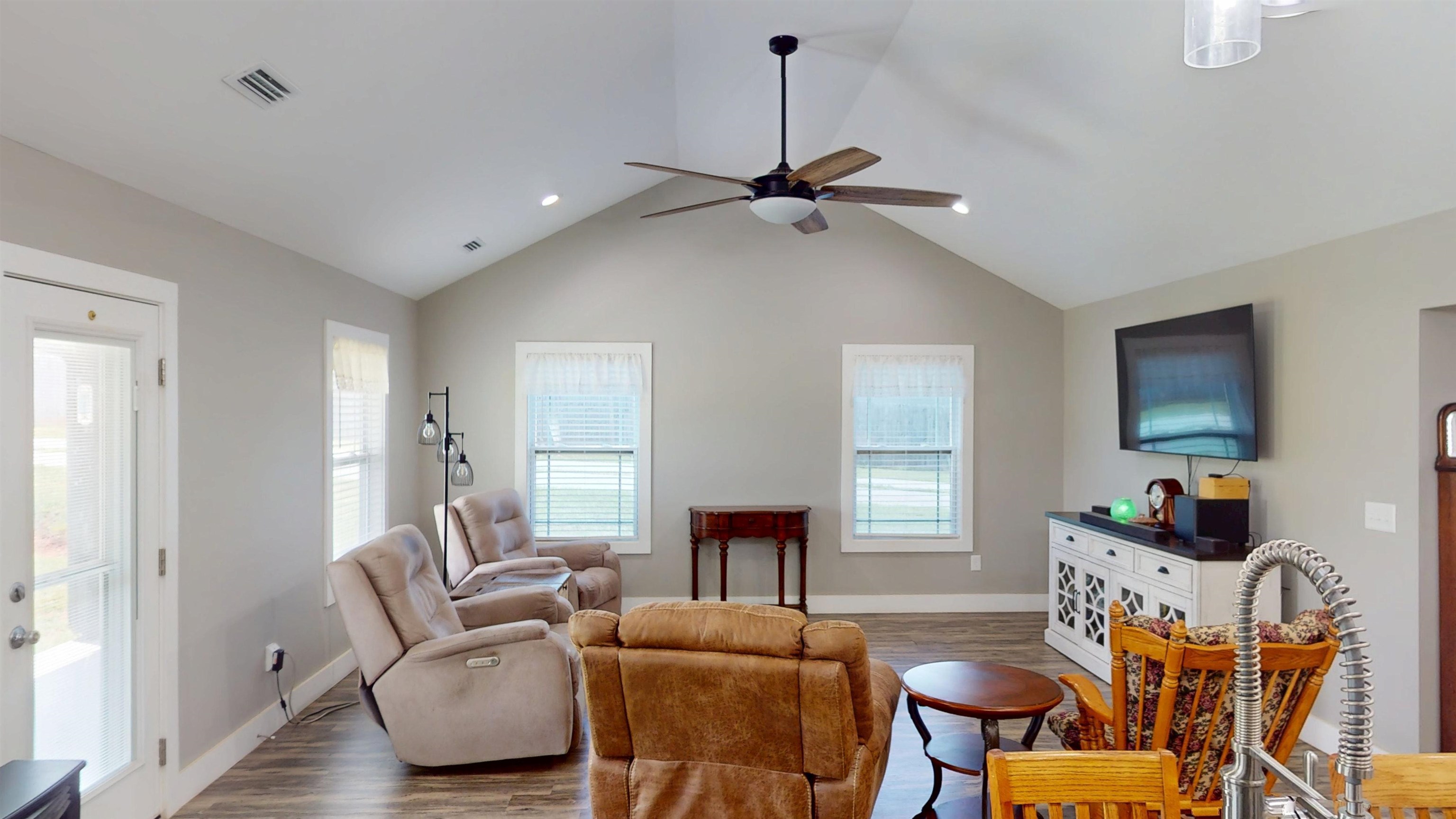 171 Aldrich Road Chesnee, SC 29323 - Photo 8 of 35 Gallery Image 8