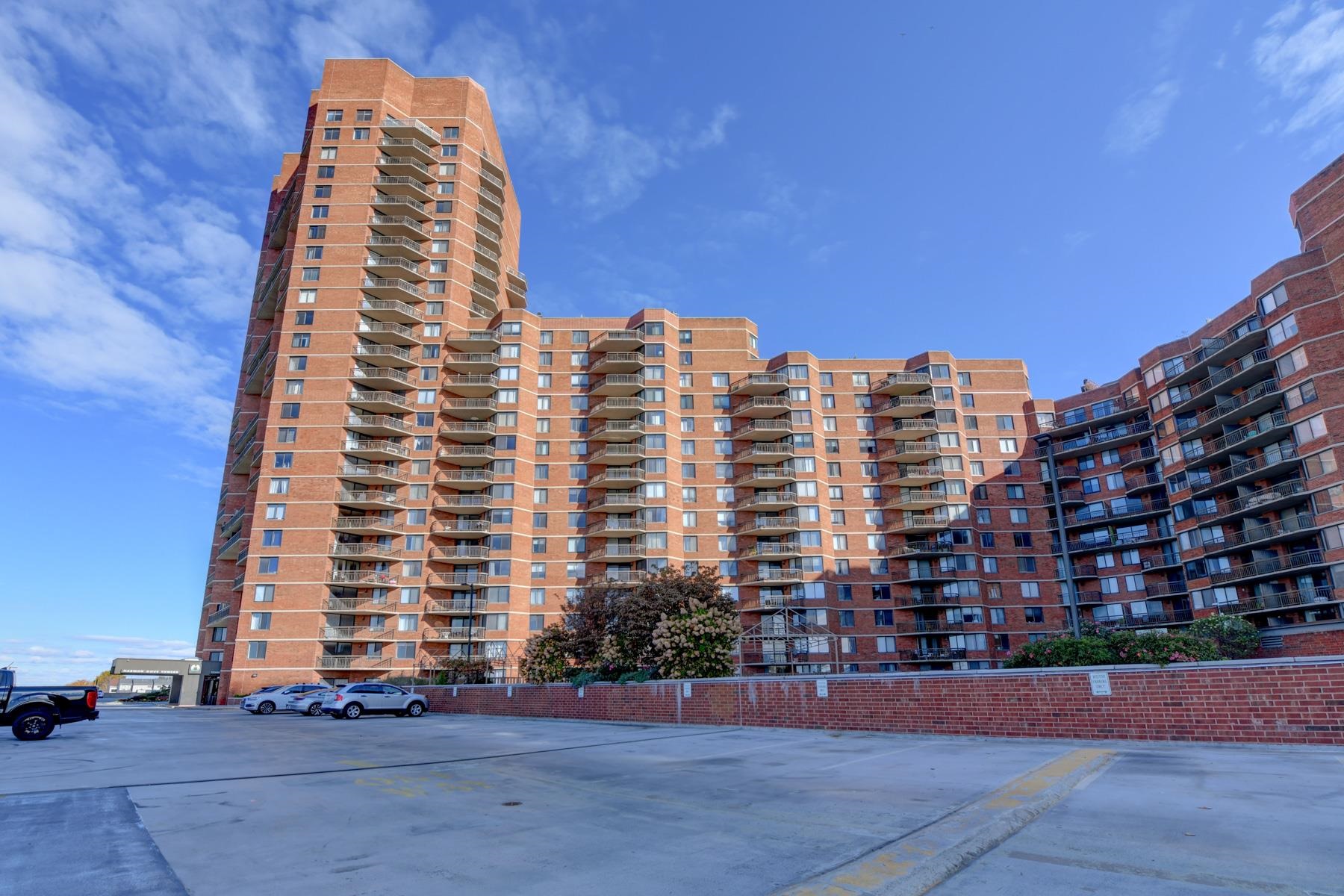 232 Harmon Cove Tower, Unit 232 Secaucus, NJ 07094 - Photo 33 of 47 a front view of a building