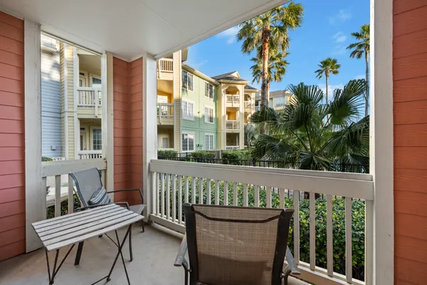 $345,000 | 7000 Seawall Boulevard, Unit 811, Galveston, TX 77551