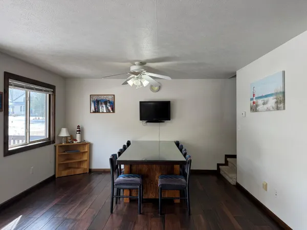 $649,900 | 447 Northern Lights Road, Mears, MI 49436
