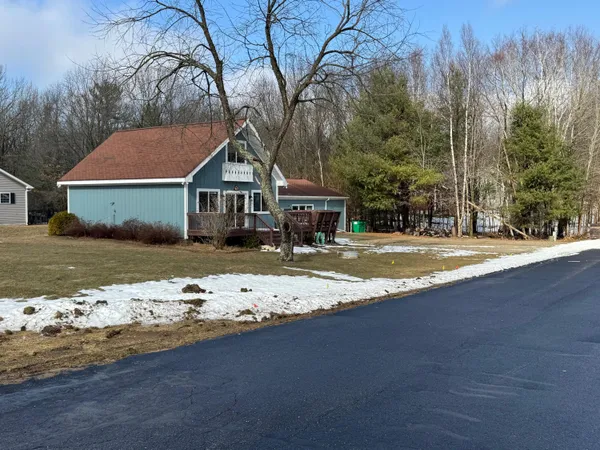 $649,900 | 447 Northern Lights Road, Mears, MI 49436
