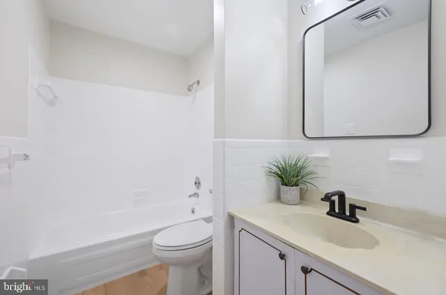 $579,900 | 513 Holly Road, Fort Washington, MD 20744