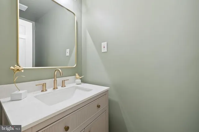 $579,900 | 513 Holly Road, Fort Washington, MD 20744