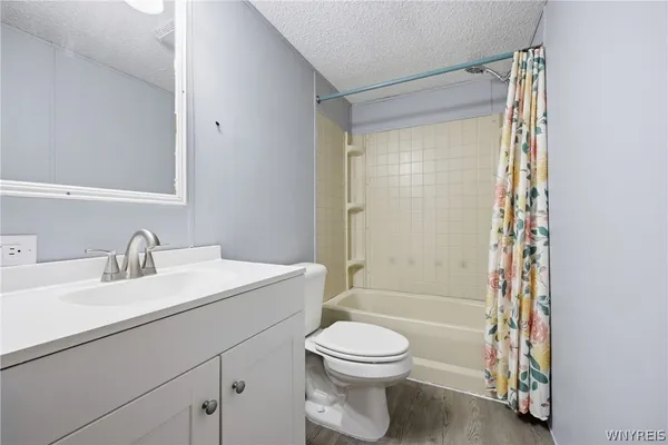 $59,900 | 29 East Meadow Lane, Yorkshire, NY 14042