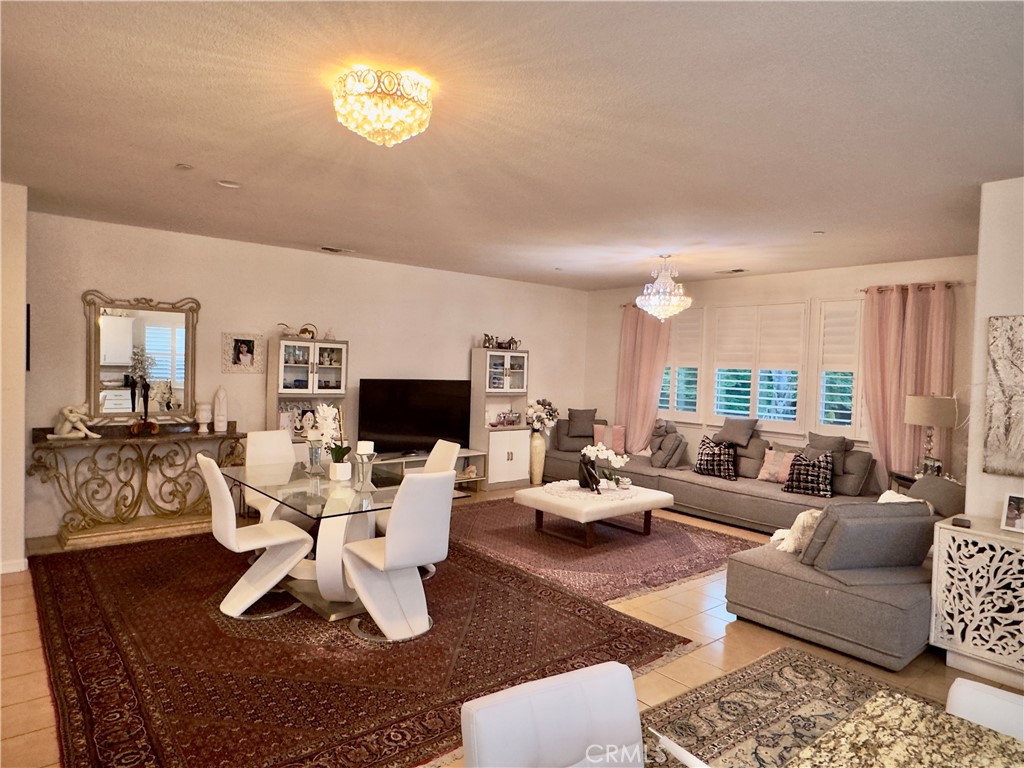 4861 Langley Way Merced, CA 95348 - Photo 4 of 22