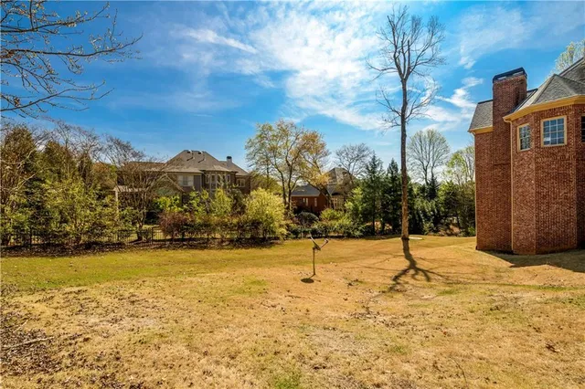 a view of a livingroom with an empty space and window