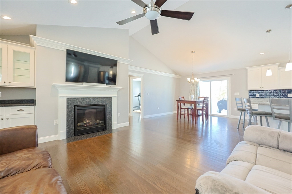 49 Pheasant Hill Road Attleboro, MA 02703 - Photo 7 of 23