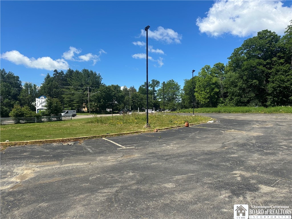 620 Fairmount Avenue Ellicott, NY 14701 - Photo 4 of 10