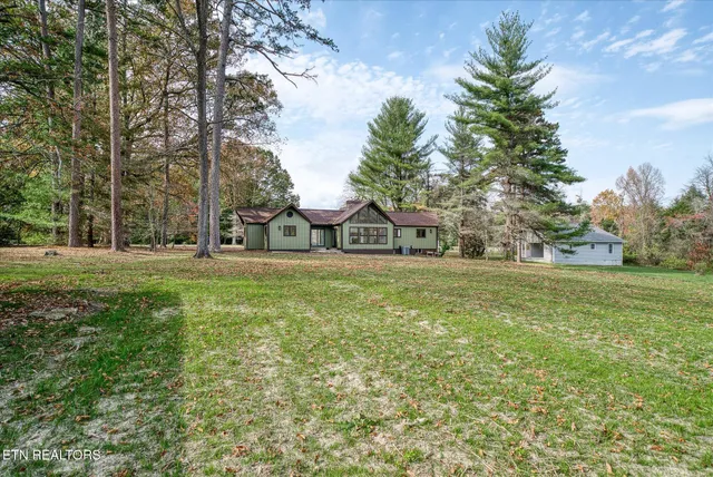 $339,000 | 1651 Pennsylvania Avenue, Jamestown, TN 38556