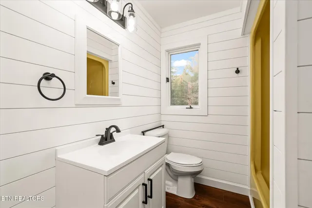 $339,000 | 1651 Pennsylvania Avenue, Jamestown, TN 38556