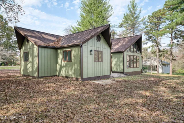 $339,000 | 1651 Pennsylvania Avenue, Jamestown, TN 38556