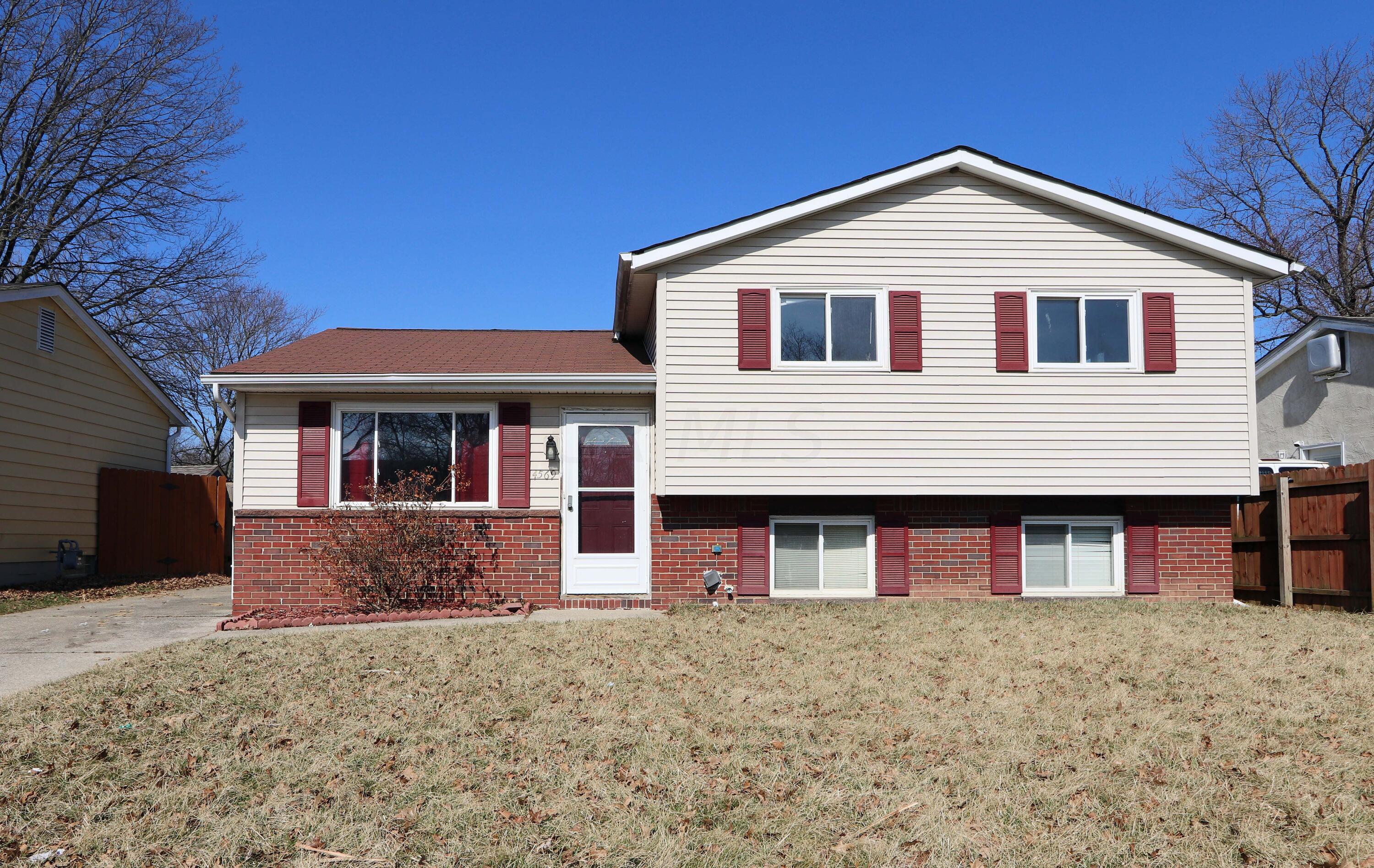 4569 Stonehedge Road Columbus, OH 43231 - Photo 1 of 38 3-level split, Westerville Schools