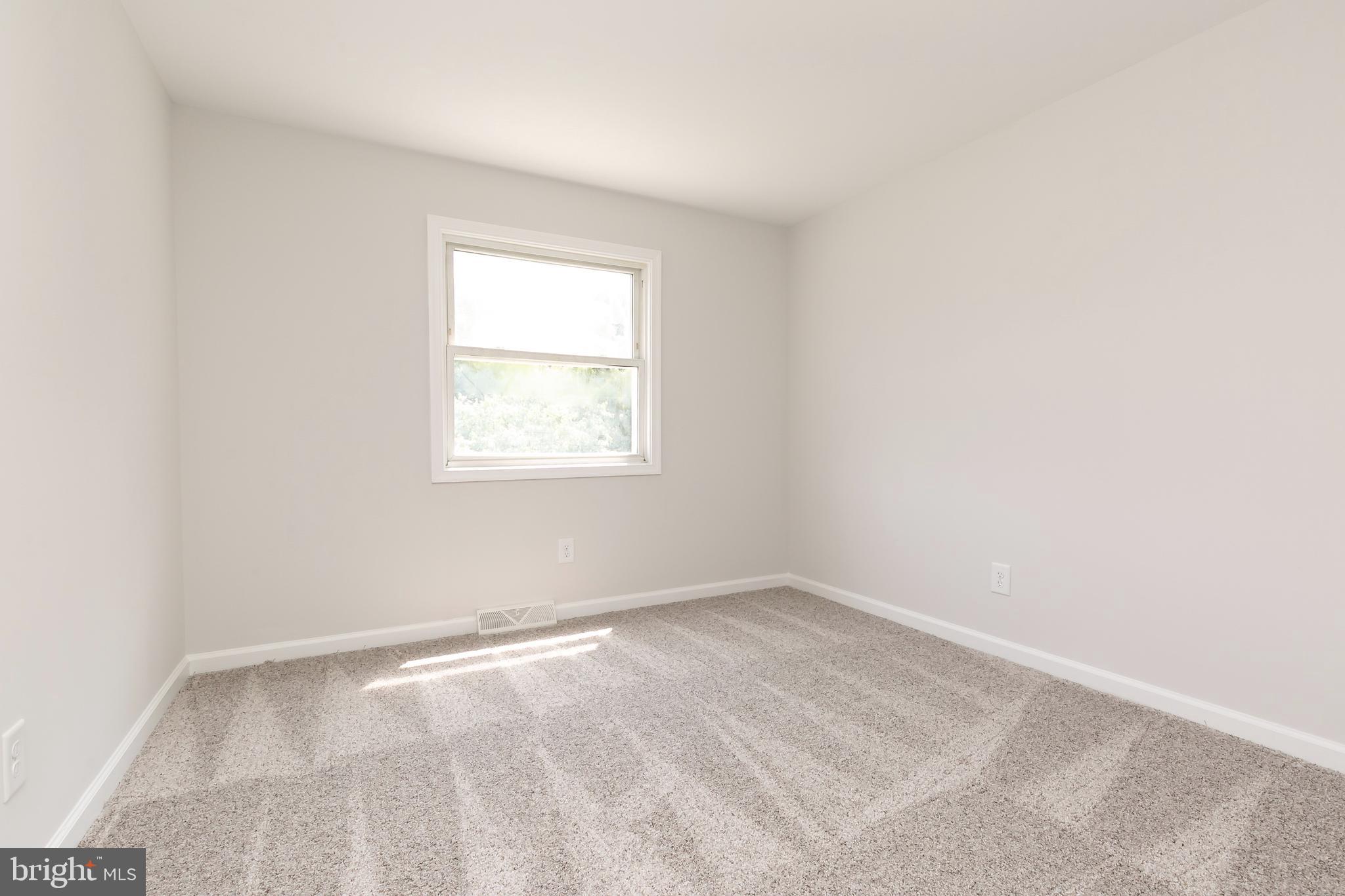 125 Hayes Mill Road Atco, NJ 08004 - Photo 17 of 21 Gallery Image 17