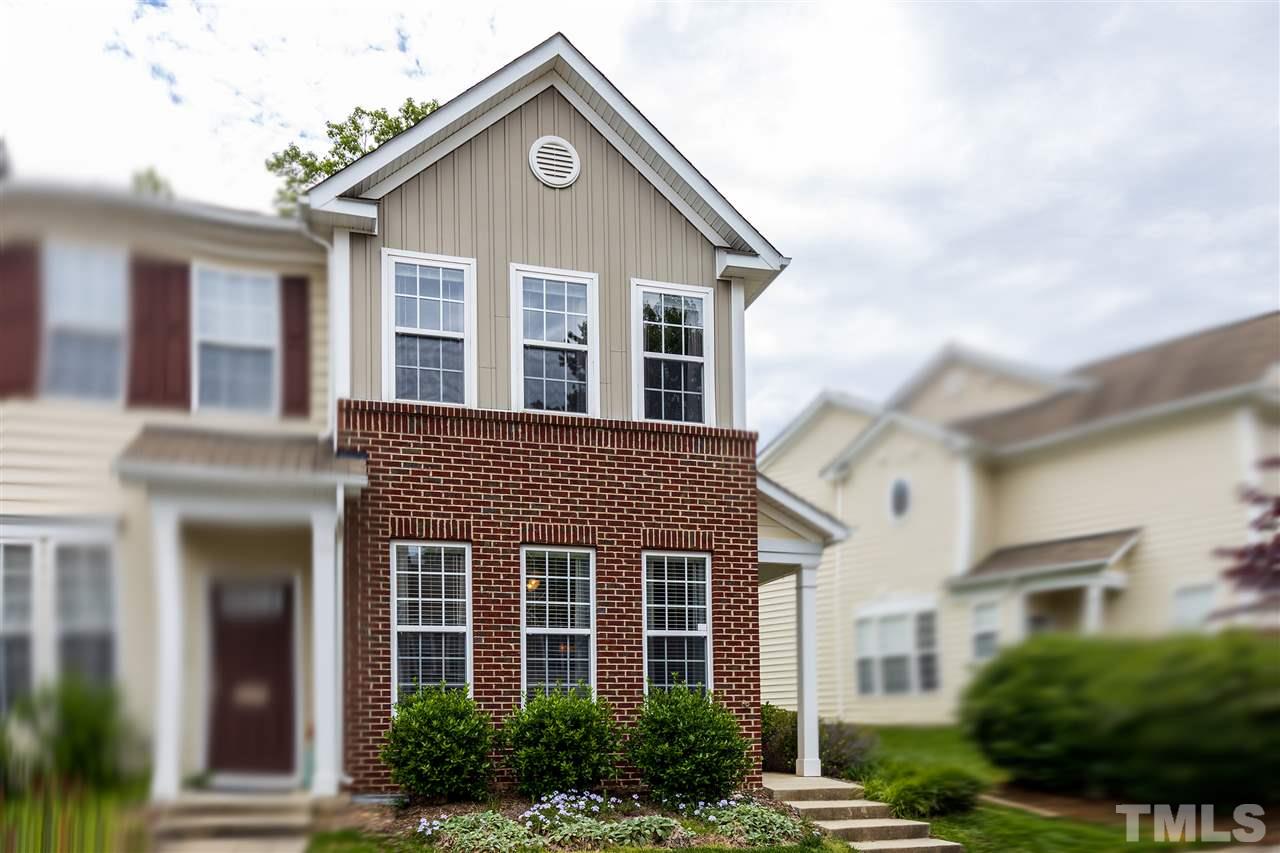 5319 Crescentview Parkway Raleigh, NC 27606 - Photo 1 of 30 Gallery Image 1