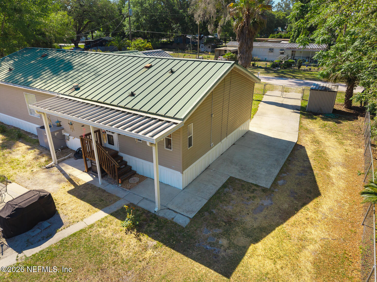 106 Wateroak Road Satsuma, FL 32189 - Photo 11 of 27 106Wateroak--11