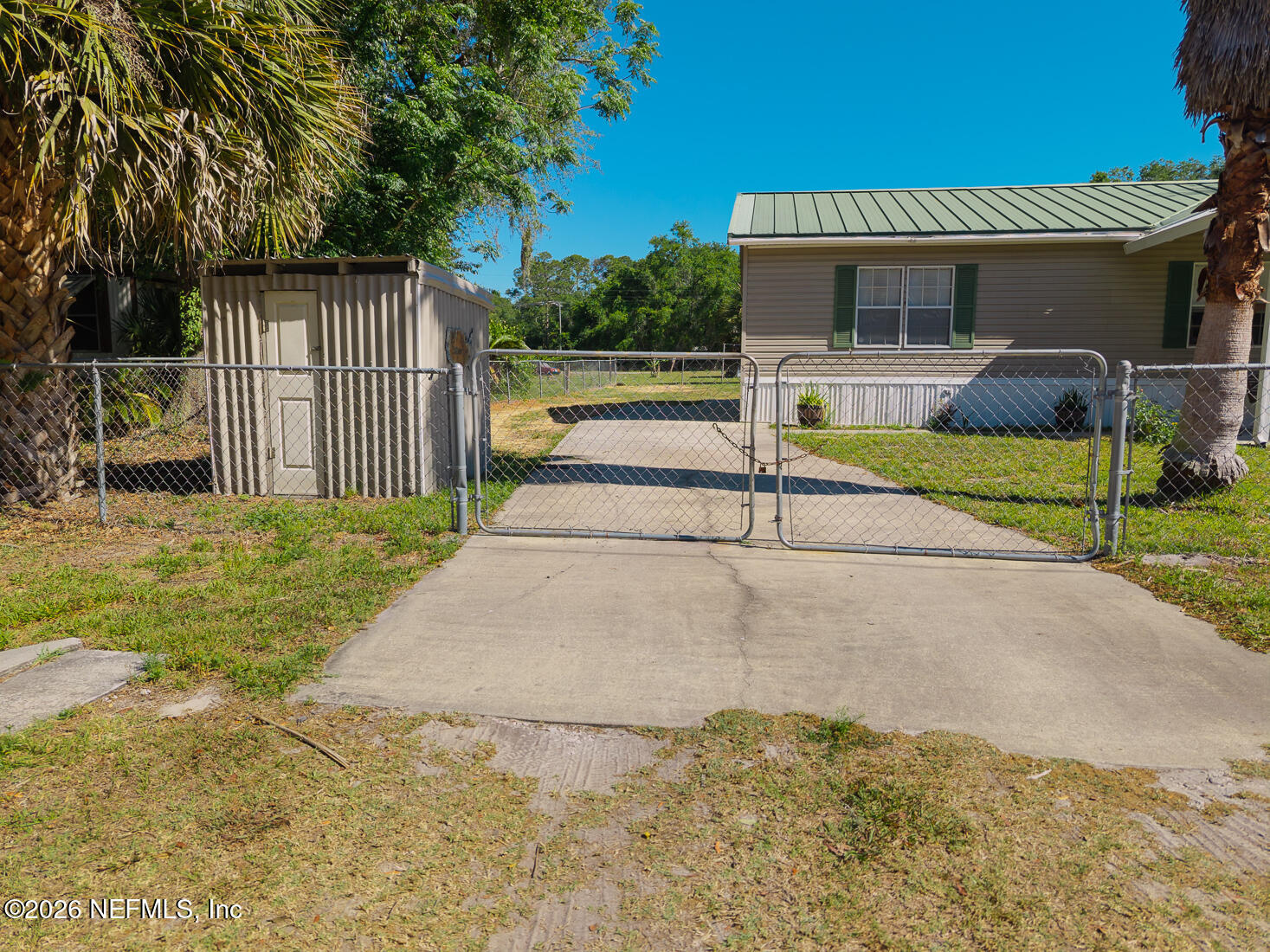 106 Wateroak Road Satsuma, FL 32189 - Photo 6 of 27 106Wateroak--6