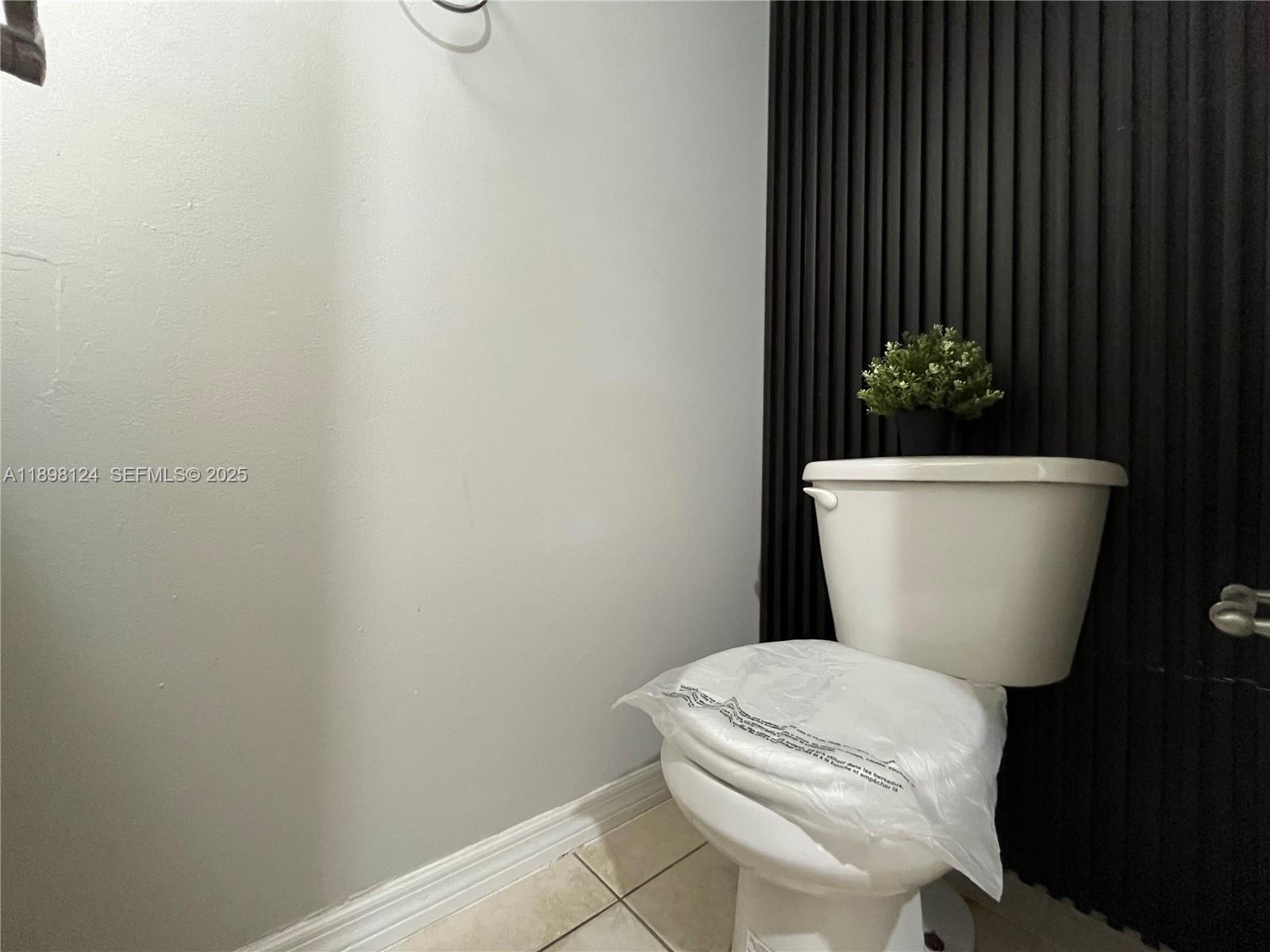 5150 Lake Loop Road Cooper City, FL 33330 - Photo 24 of 26