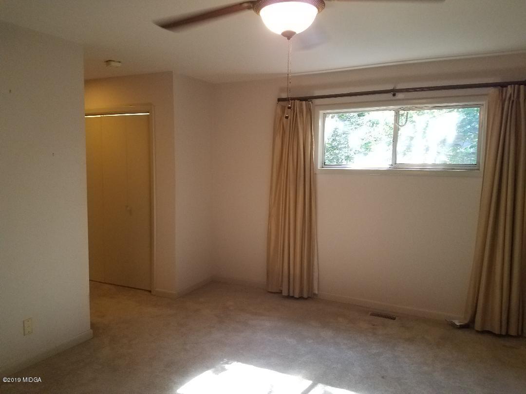 4930 Zebulon Road Macon, GA 31210 - Photo 4 of 21 bedroom 3
