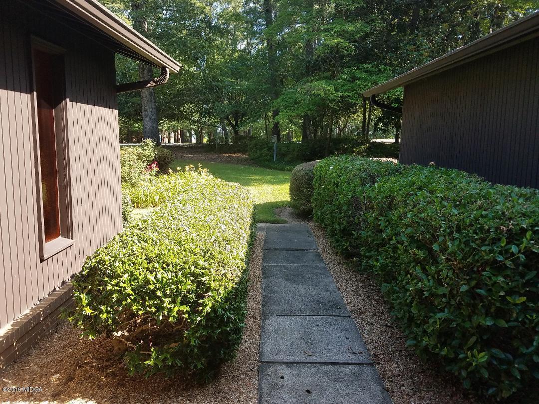 4930 Zebulon Road Macon, GA 31210 - Photo 7 of 21 front 1
