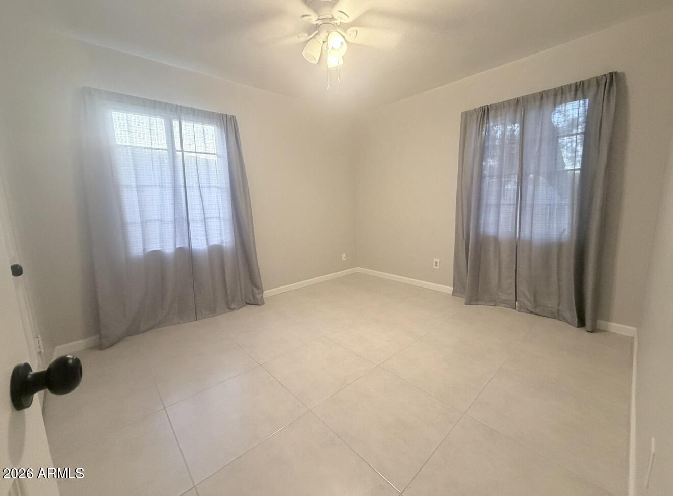 2332 East Flower Street Phoenix, AZ 85016 - Photo 17 of 19 IMG_4593