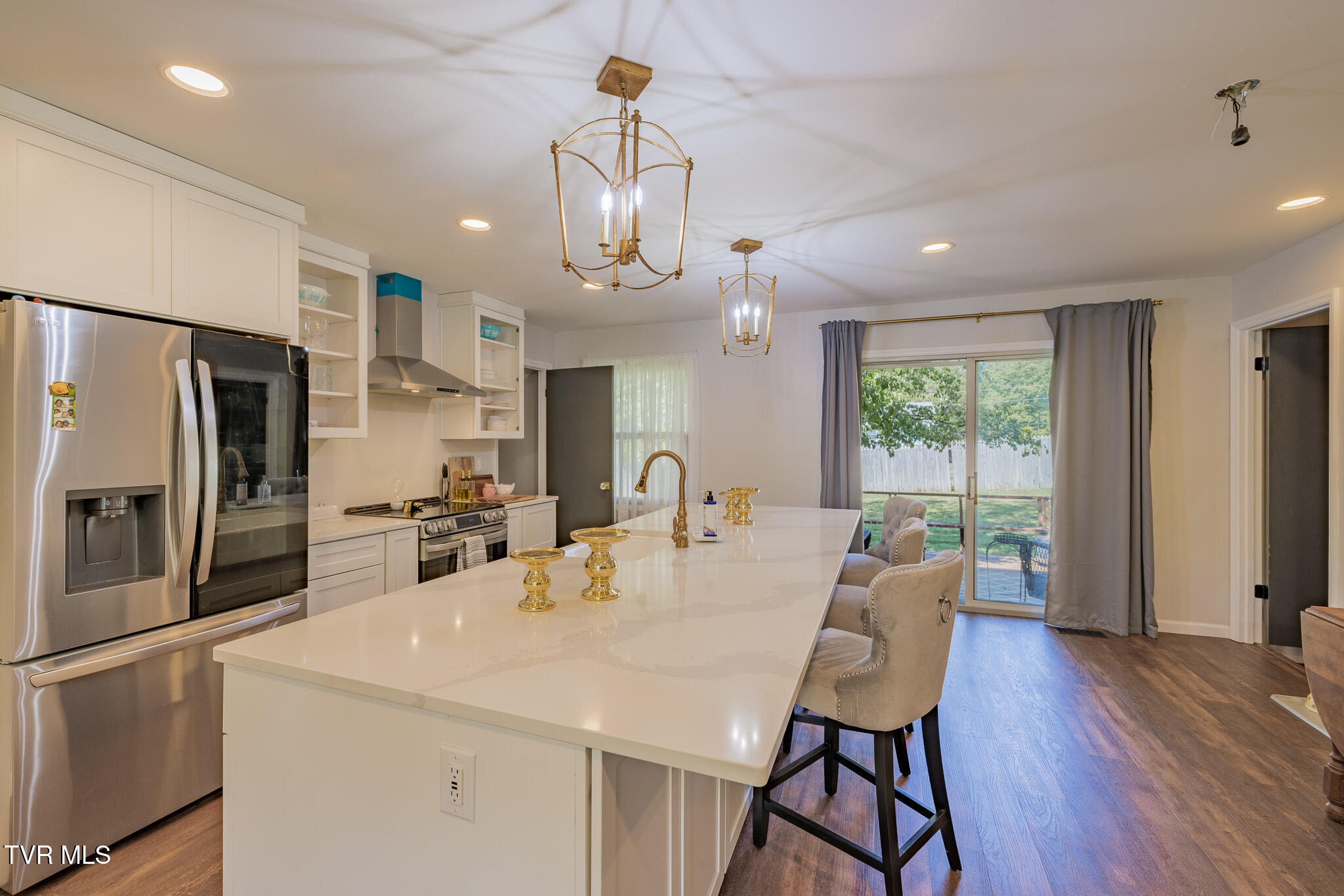 3222 Marbleton Road Unicoi, TN 37692 - Photo 6 of 40 1R9A6258-HDR