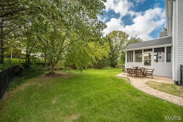 $917,000 | 16766 Benton Taylor Drive, Chesterfield, MO 63005