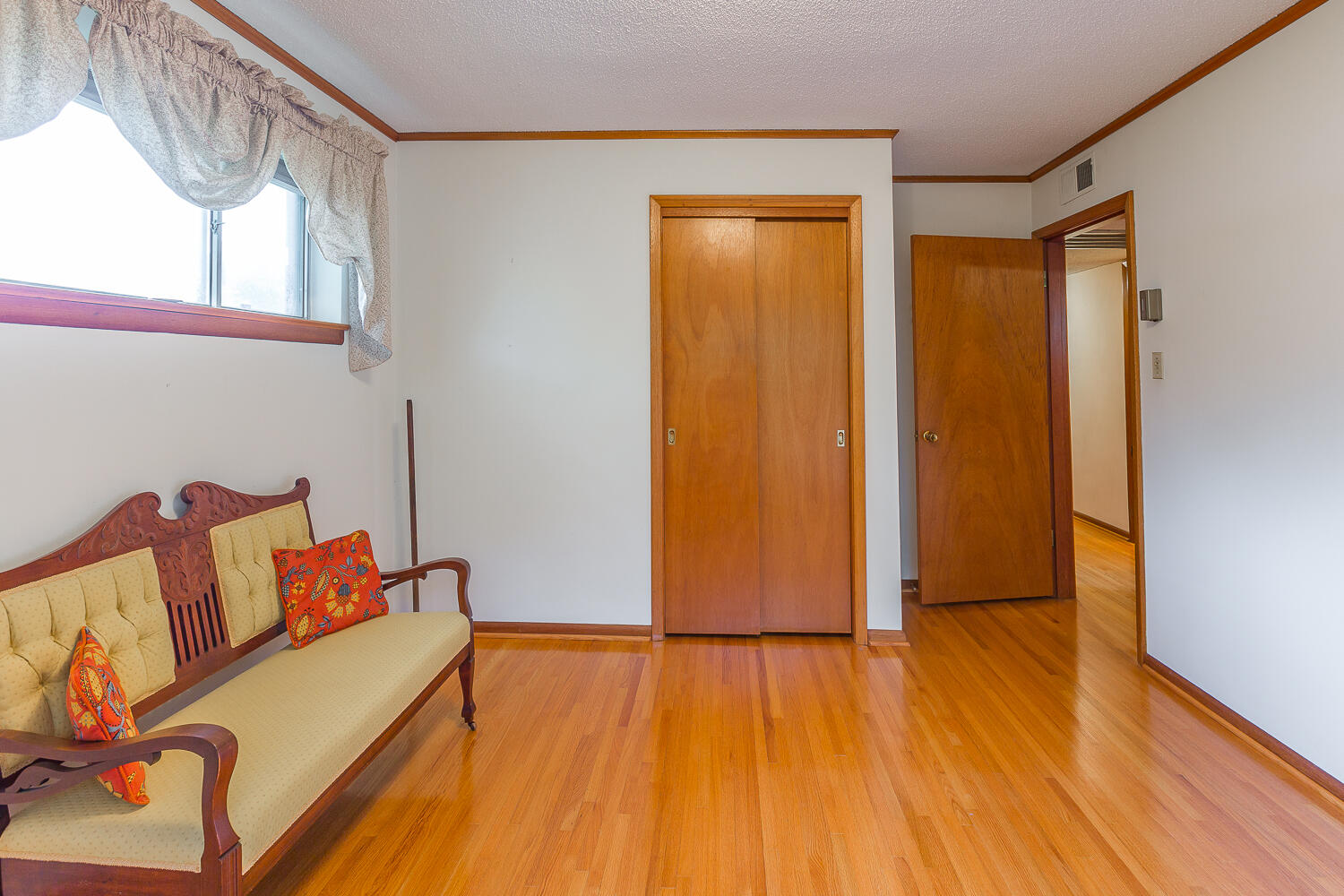 1114 Panorama Drive Chattanooga, TN 37421 - Photo 20 of 25 114 Panorama Drive Interiors HD -24