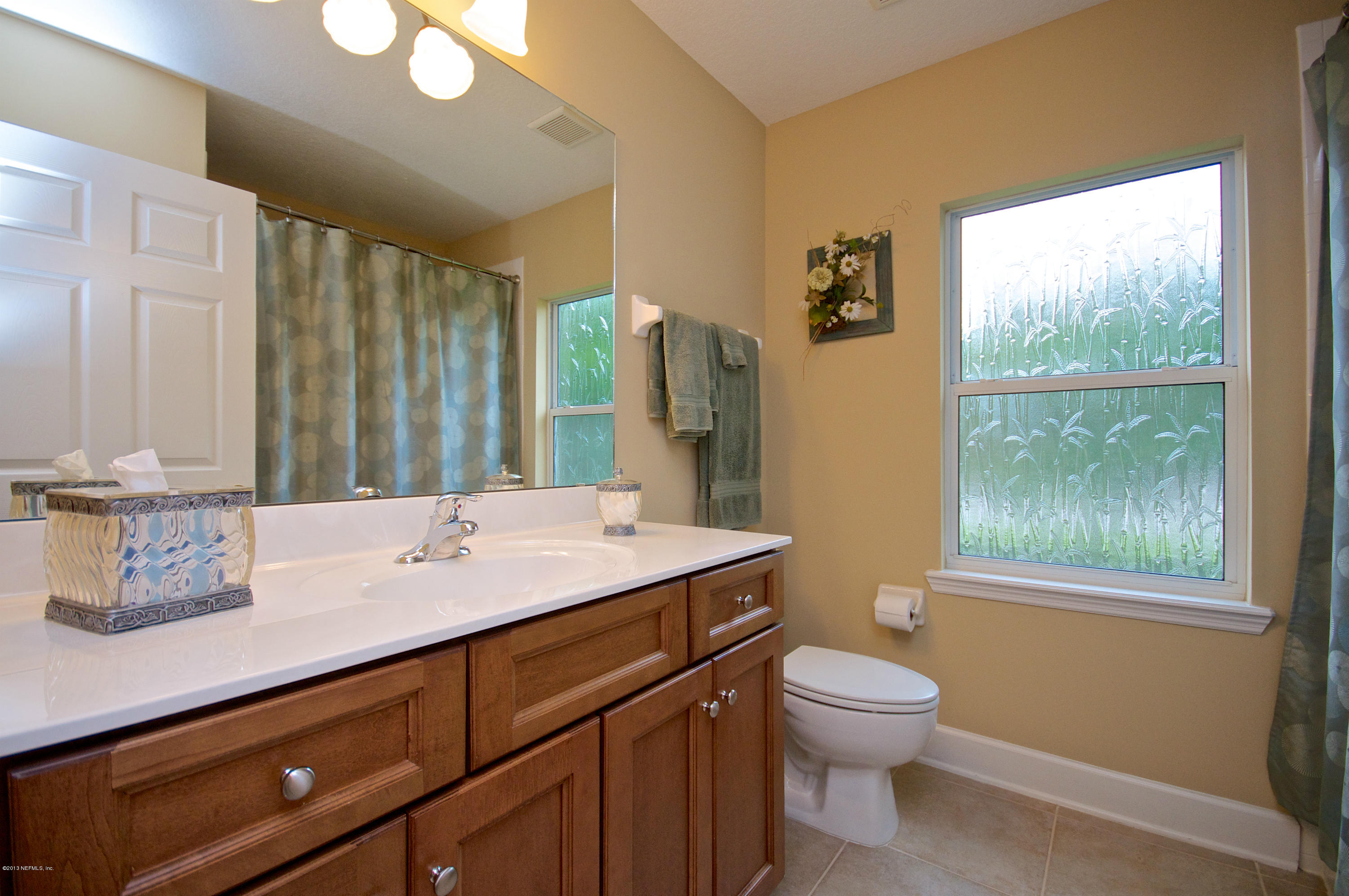 15 Puritan Road Ponte Vedra, FL 32081 - Photo 12 of 38 Guest Bath