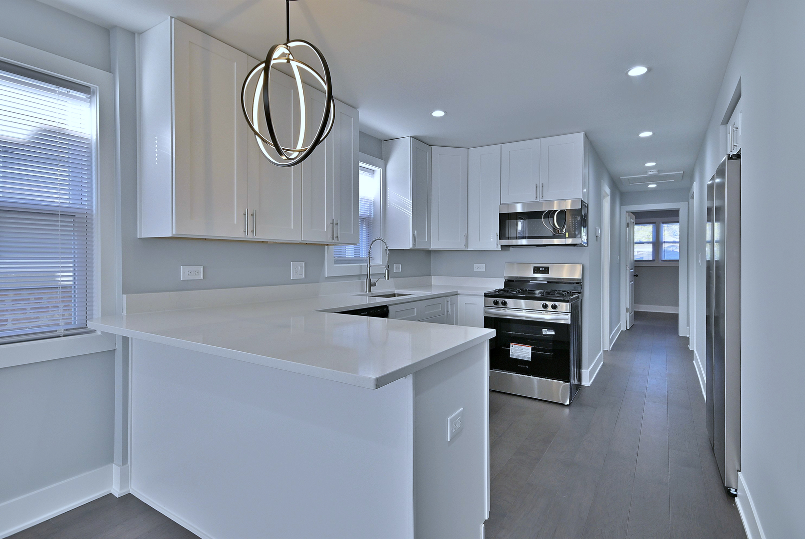 9322 South Euclid Avenue Chicago, IL 60617 - Photo 16 of 42