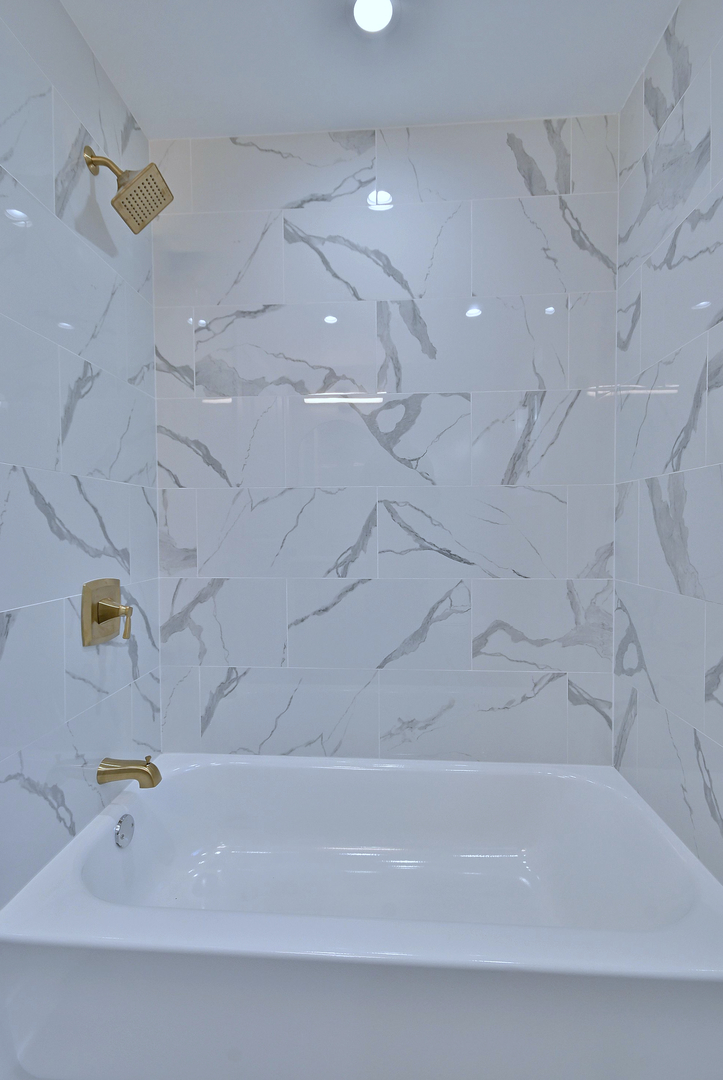 9322 South Euclid Avenue Chicago, IL 60617 - Photo 28 of 42